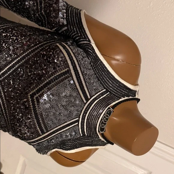 Express Black and Silver Geometric Sequin Dress - Picture 5 of 5